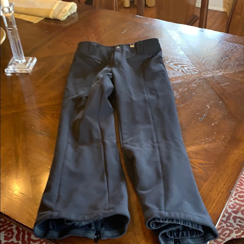 Ladies 4 Short NILS SKI pants.